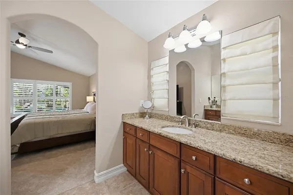 $875,000 | 12012 Longview Lake Circle, Bradenton, FL 34211