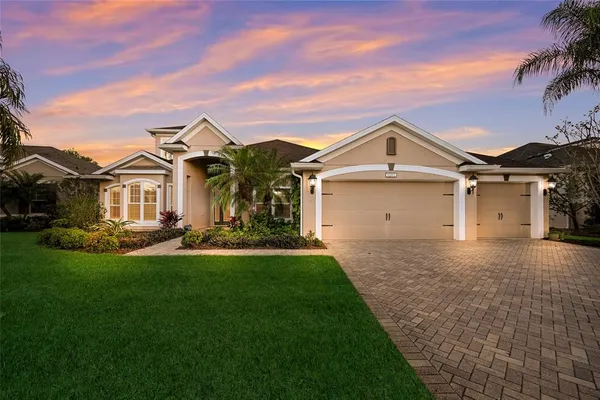 $875,000 | 12012 Longview Lake Circle, Bradenton, FL 34211