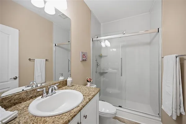 $875,000 | 12012 Longview Lake Circle, Bradenton, FL 34211