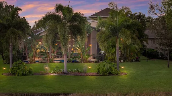 $875,000 | 12012 Longview Lake Circle, Bradenton, FL 34211