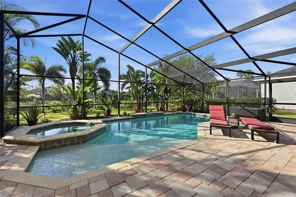 $875,000 | 12012 Longview Lake Circle, Bradenton, FL 34211