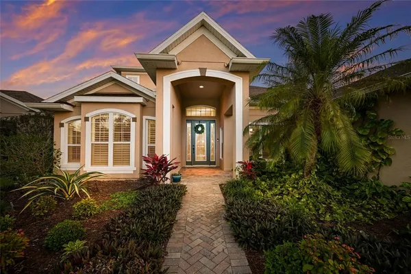 $875,000 | 12012 Longview Lake Circle, Bradenton, FL 34211