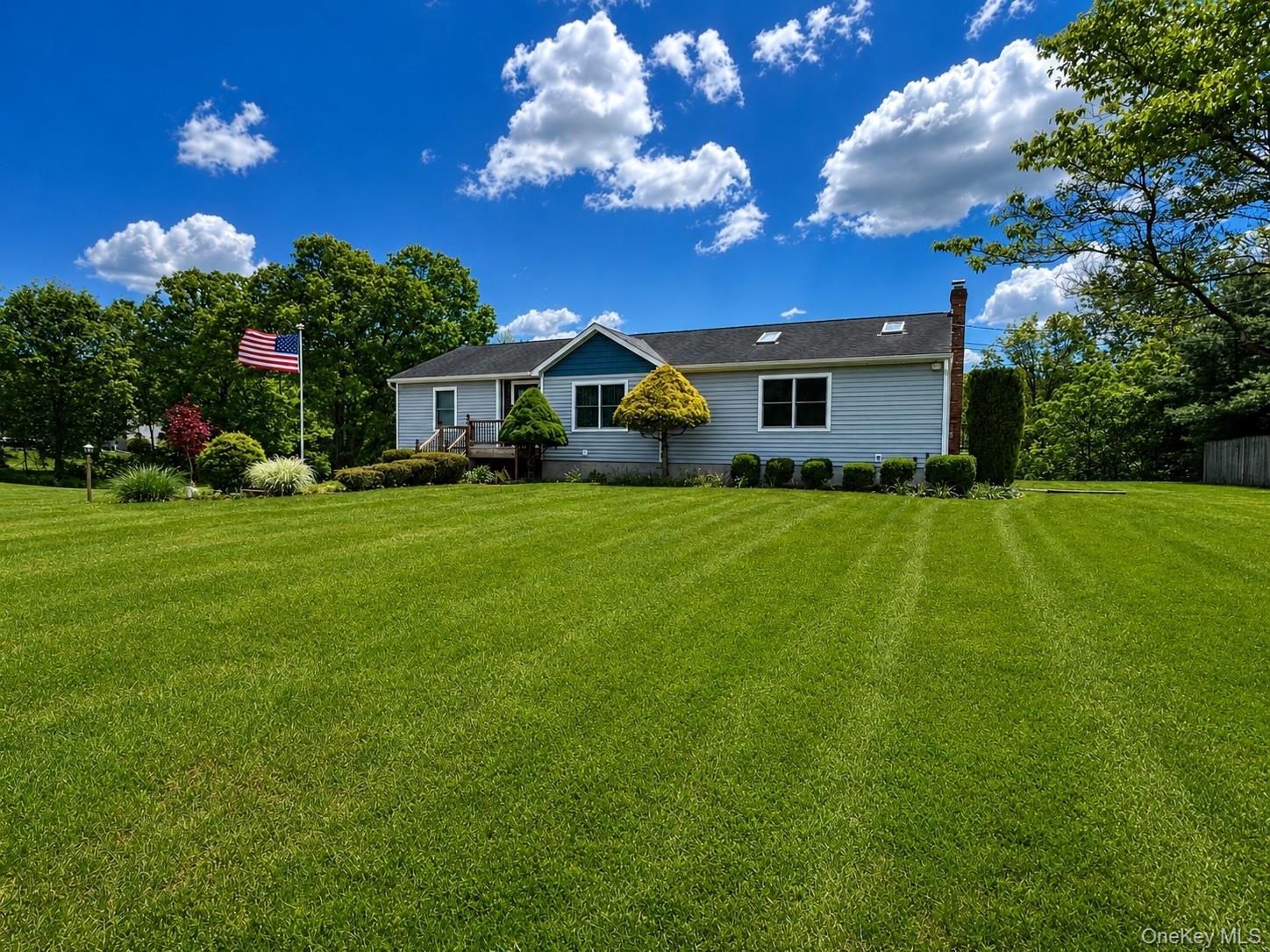 40 Carter Road New Hampton, NY 10958 - Photo 2 of 13