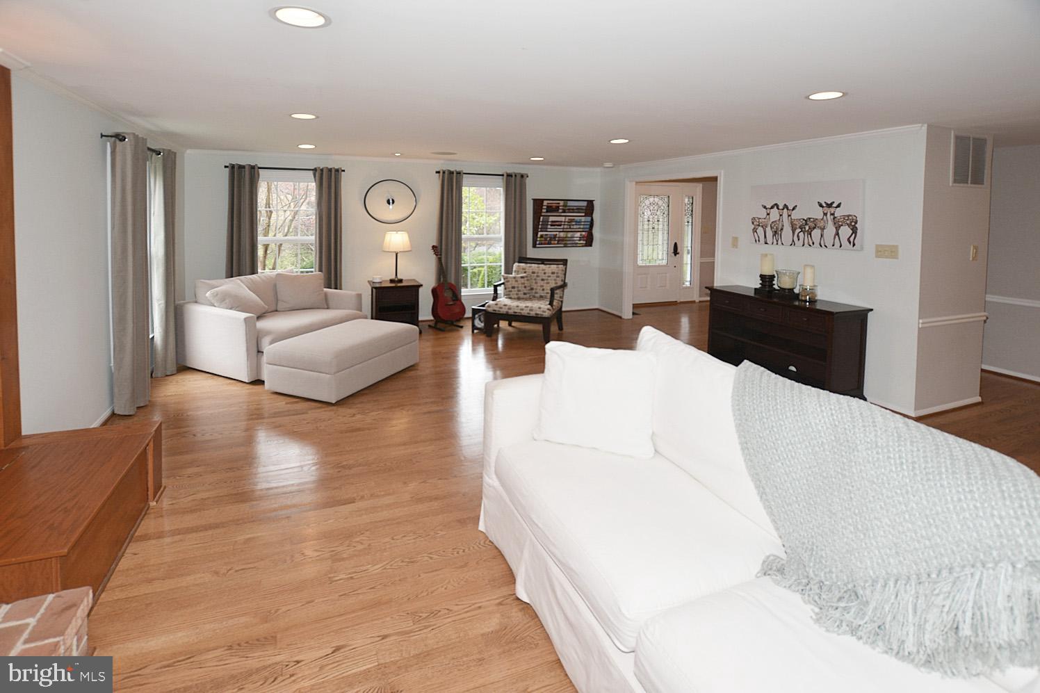 9963 Meadowlark Road Vienna, VA 22182 - Photo 39 of 39 Open Floorplan