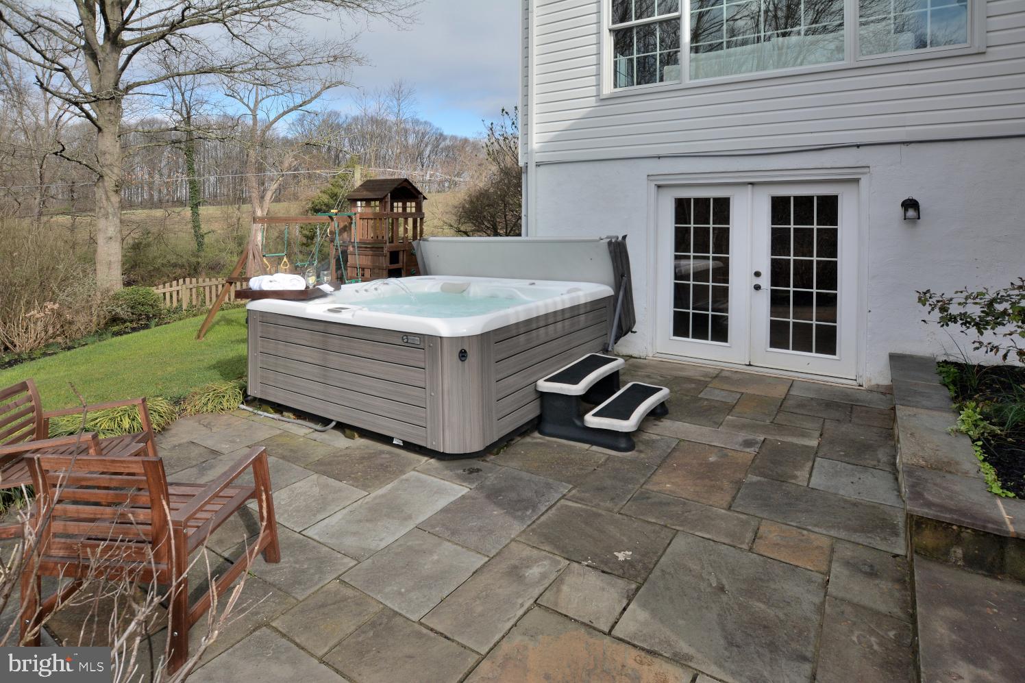 9963 Meadowlark Road Vienna, VA 22182 - Photo 35 of 39 Time to Relax