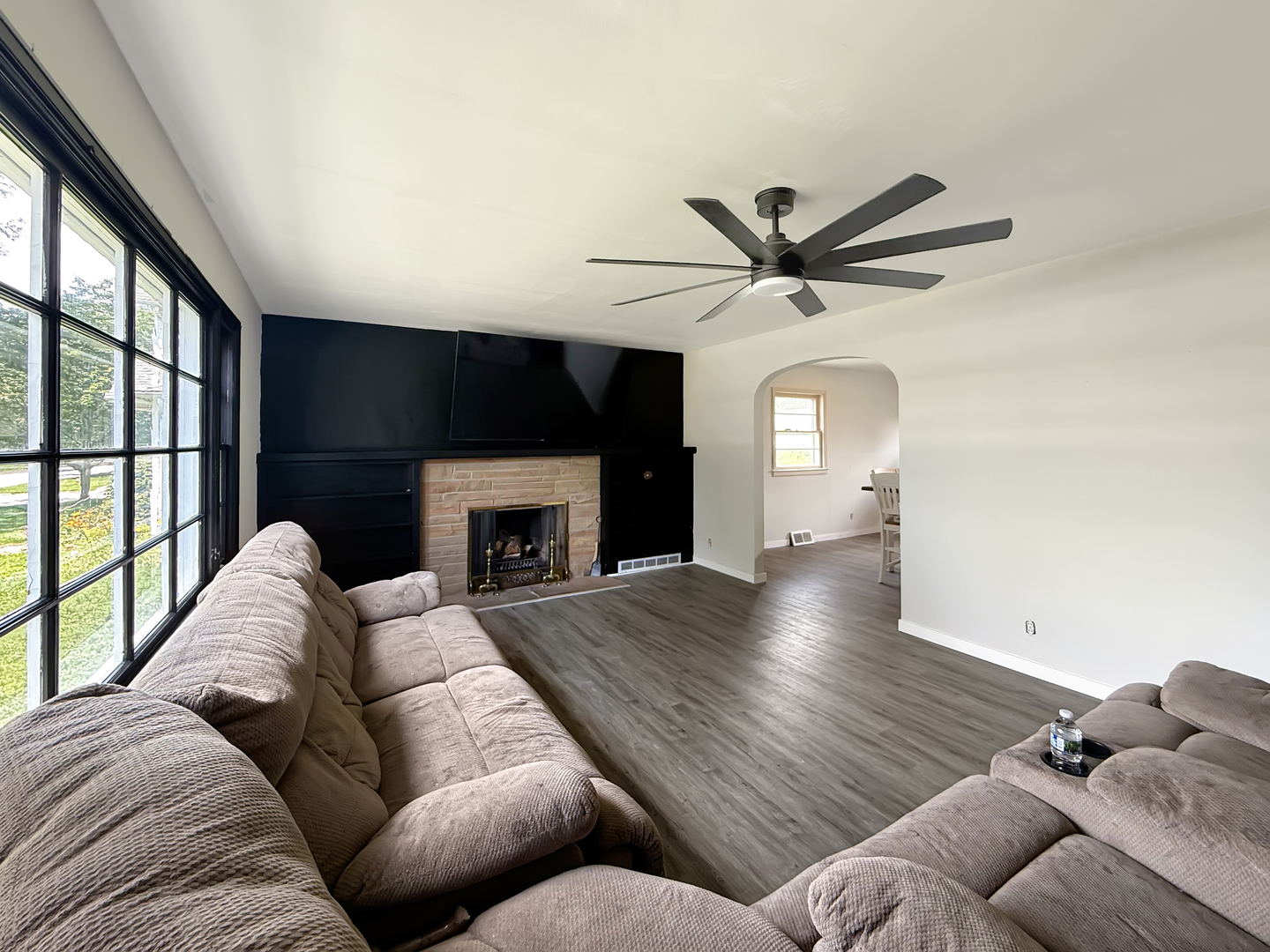 243 West Patton Street Paxton, IL 60957 - Photo 3 of 19