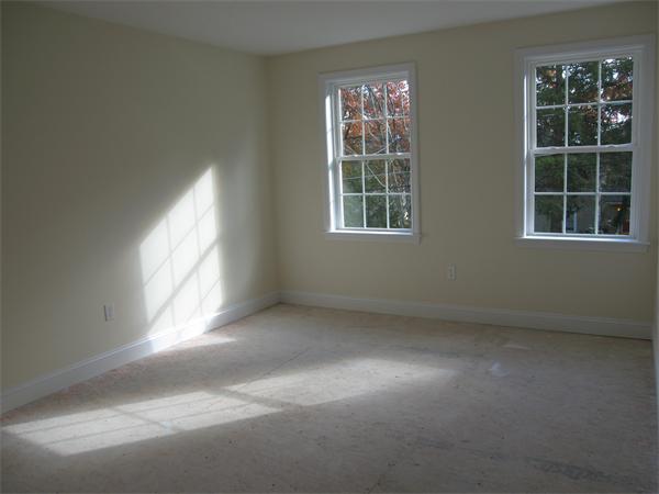 11 Barstow Road Walpole, MA 02081 - Photo 8 of 17 Gallery Image 8