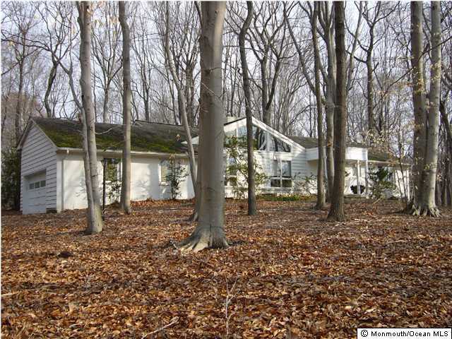 73 Clover Hill Road Colts Neck, NJ 07722 - Photo 1 of 3 Primary Photo