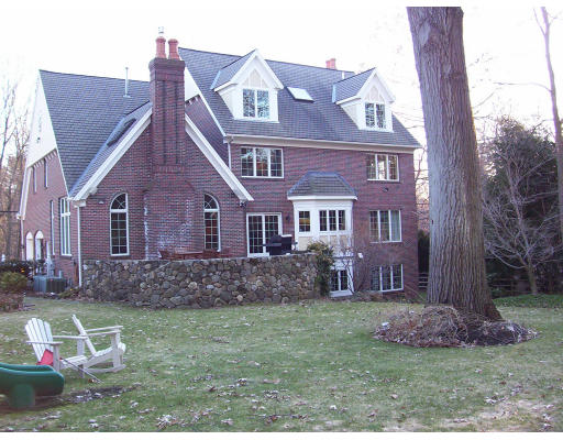 6 Leslie Road Winchester, MA 01890 - Photo 24 of 28