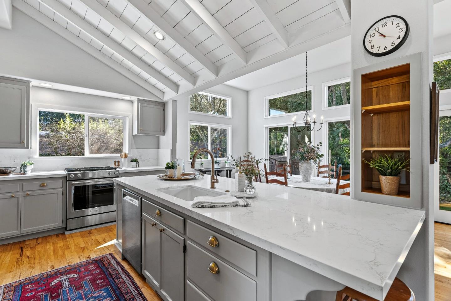 246 Meadow Road Santa Cruz, CA 95060 - Photo 13 of 55 Gallery Image 13