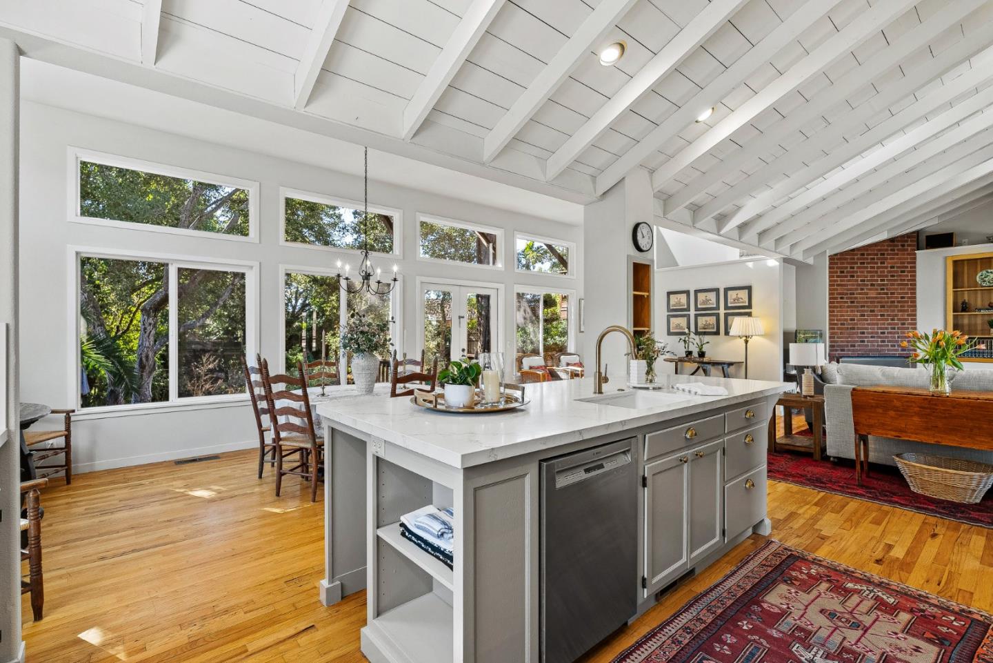 246 Meadow Road Santa Cruz, CA 95060 - Photo 14 of 55 Gallery Image 14