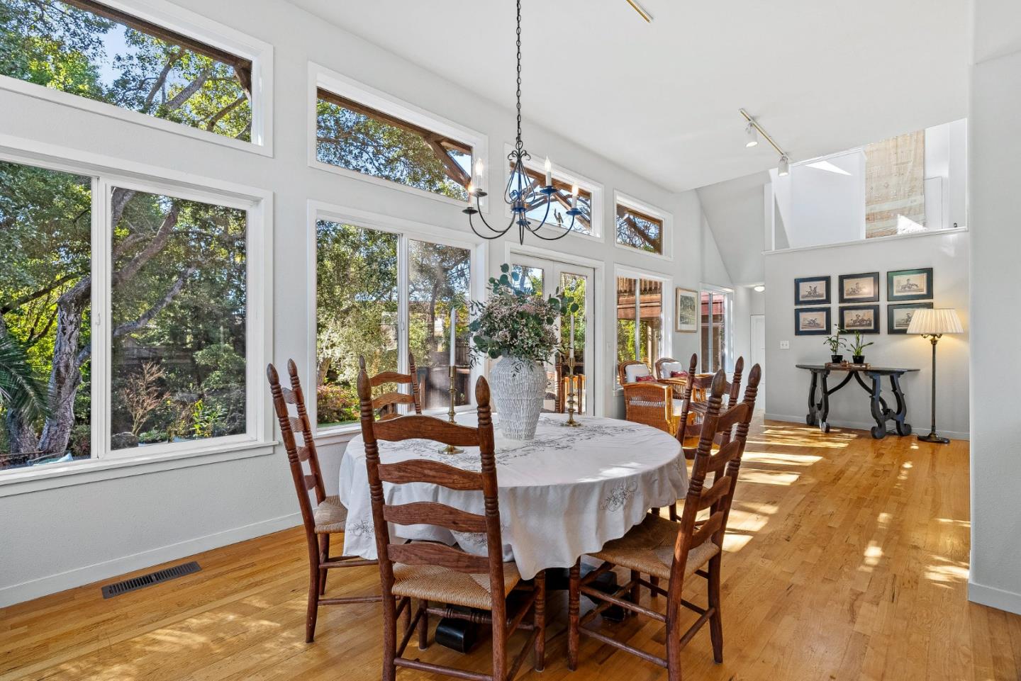 246 Meadow Road Santa Cruz, CA 95060 - Photo 15 of 55 Gallery Image 15