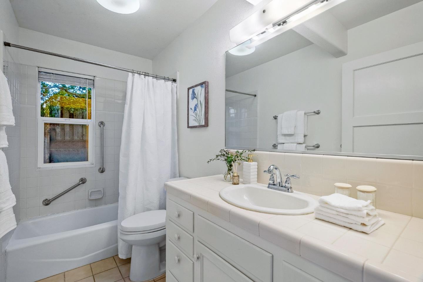 246 Meadow Road Santa Cruz, CA 95060 - Photo 19 of 55 Gallery Image 19