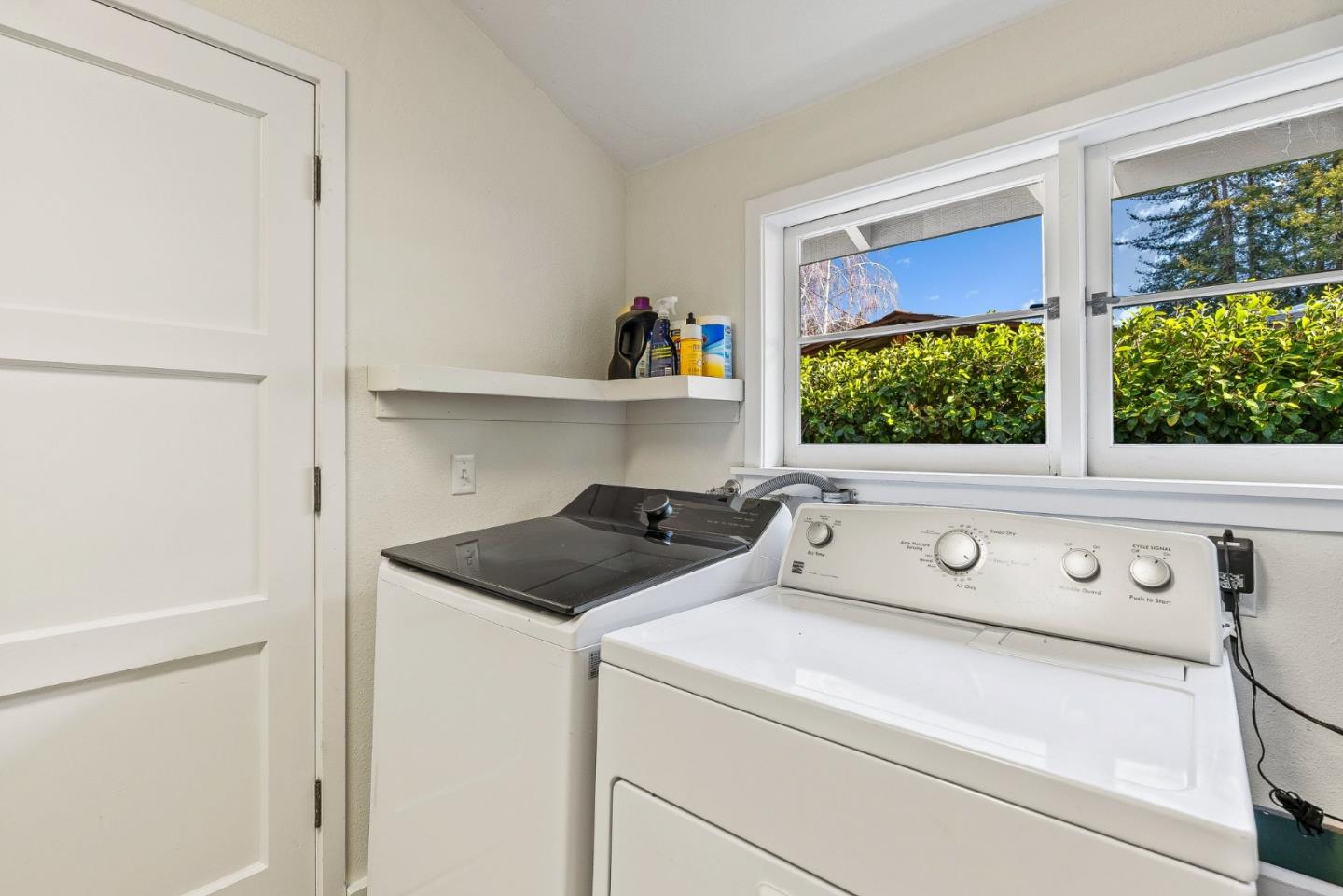 246 Meadow Road Santa Cruz, CA 95060 - Photo 25 of 55 Gallery Image 25