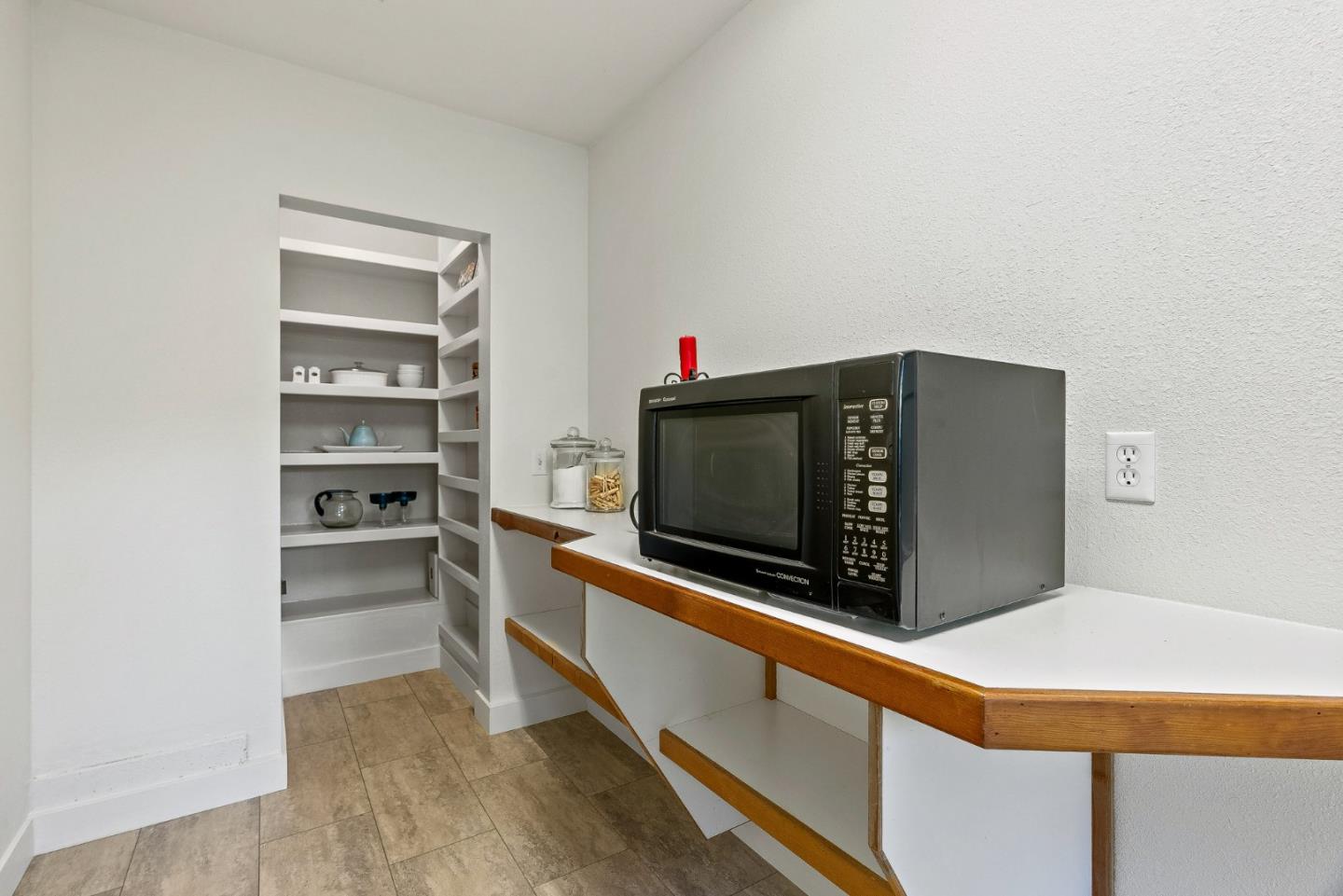 246 Meadow Road Santa Cruz, CA 95060 - Photo 26 of 55 Gallery Image 26