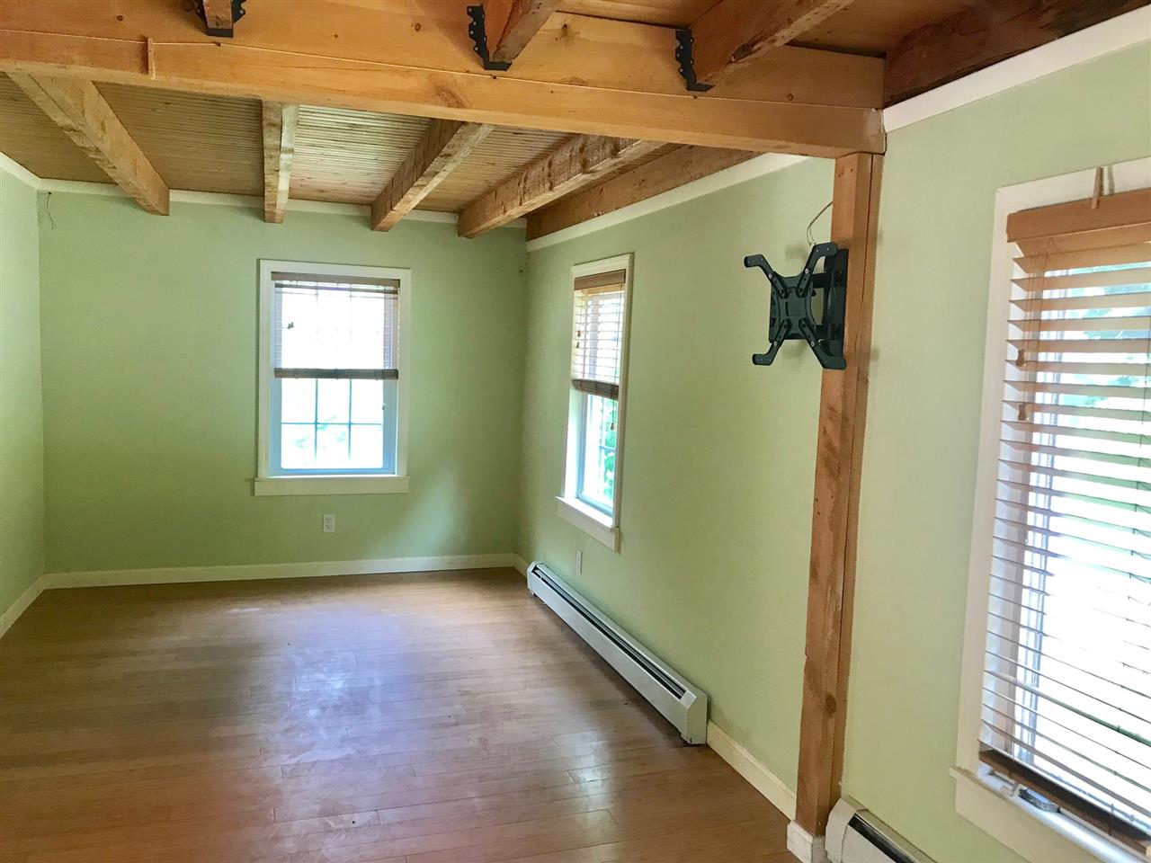 1168 Winona Road New Hampton, NH 03256 - Photo 15 of 40