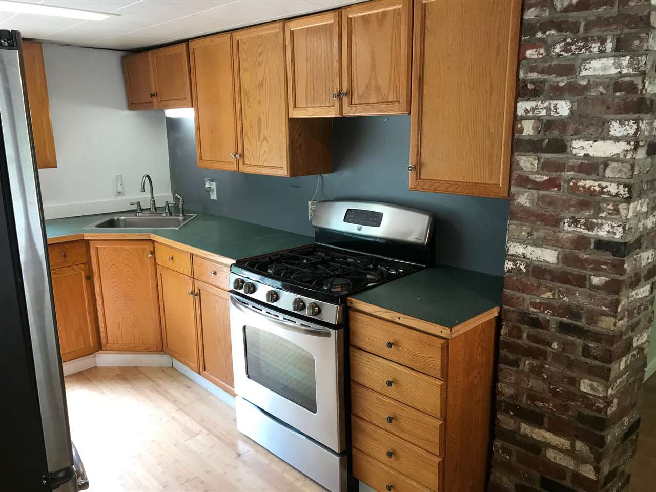 1168 Winona Road New Hampton, NH 03256 - Photo 8 of 40