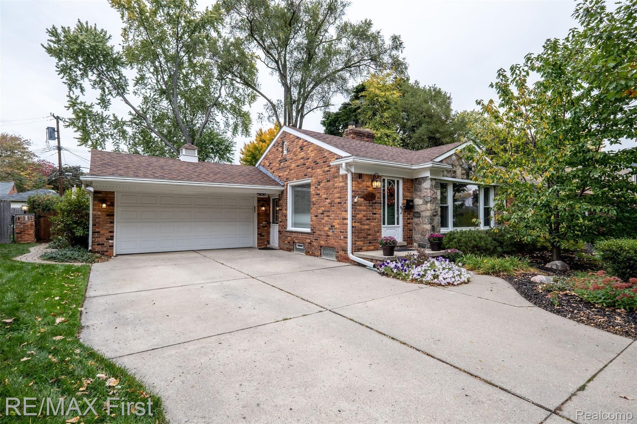 3034 Bamlet Road Royal Oak, MI 48073 - Photo 39 of 40 3034 Bamlet (3 of 37).jpg
