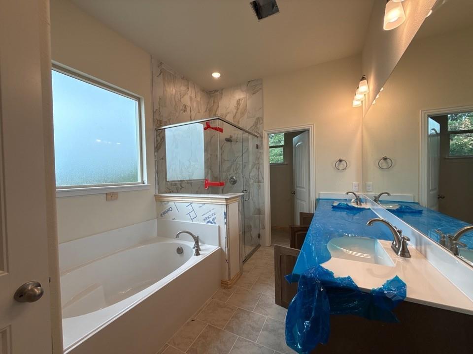 132 Oak Grv Way Springtown, TX 76082 - Photo 14 of 18