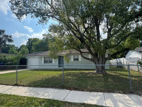$1,950 | 5738 Cardinal Guard Avenue, Orlando, FL 32839
