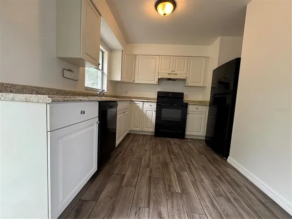 $1,950 | 5738 Cardinal Guard Avenue, Orlando, FL 32839