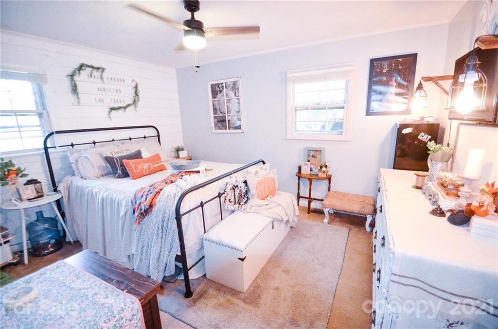 230 Golf Course Road Maiden, NC 28650 - Photo 10 of 13 Gallery Image 10