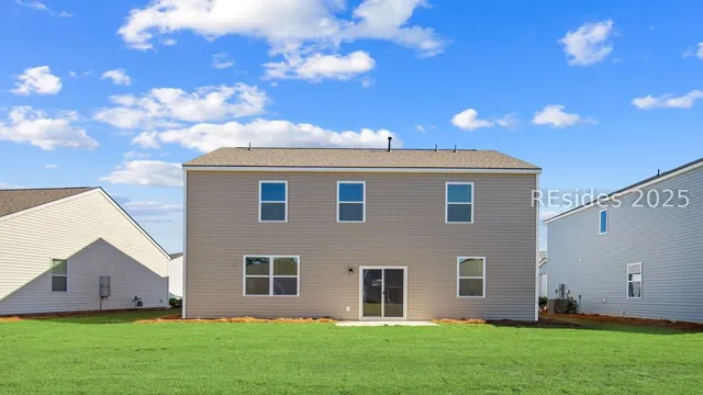 $411,990 | 853 Holiday Street, Ridgeland, SC 29936