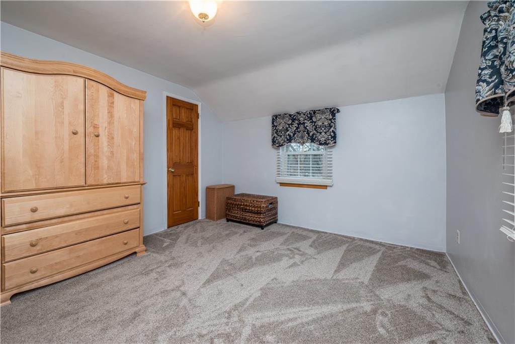 4134 Highgrove Road Pittsburgh, PA 15234 - Photo 23 of 34 Gallery Image 23