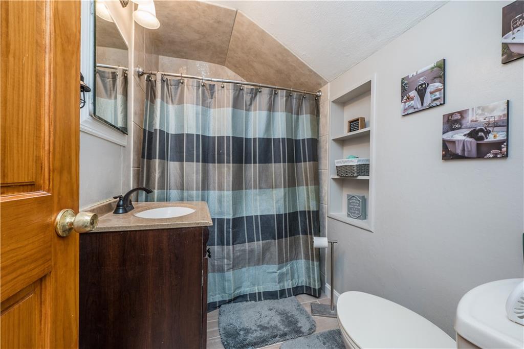 4134 Highgrove Road Pittsburgh, PA 15234 - Photo 27 of 34 Gallery Image 27
