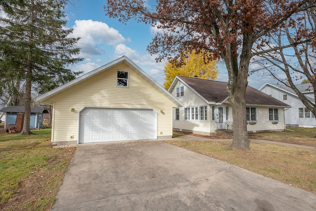 320 North 3rd Street Eagle River, WI 54521 - Photo 23 of 25 Gallery Image 23