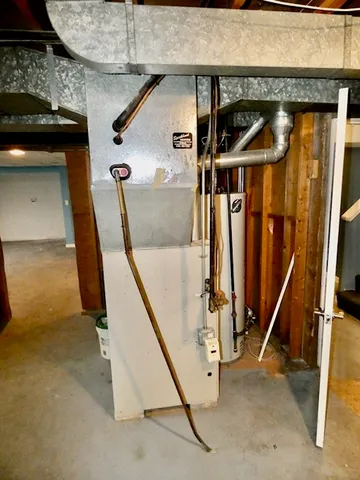 a view of an outdoor space