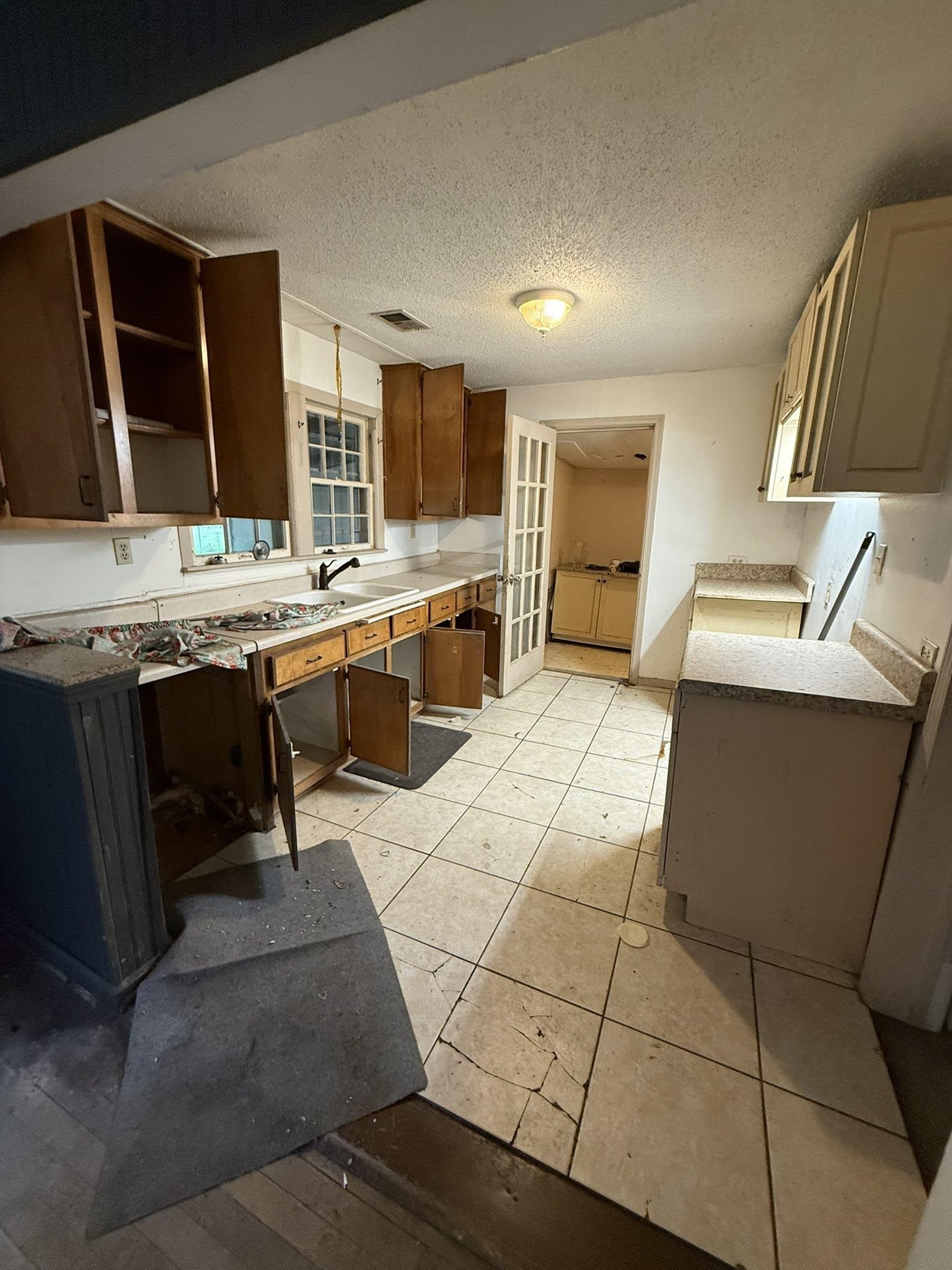 8488 Quito Road Millington, TN 38053 - Photo 6 of 30 a large kitchen with a counter space and stainless steel appliances