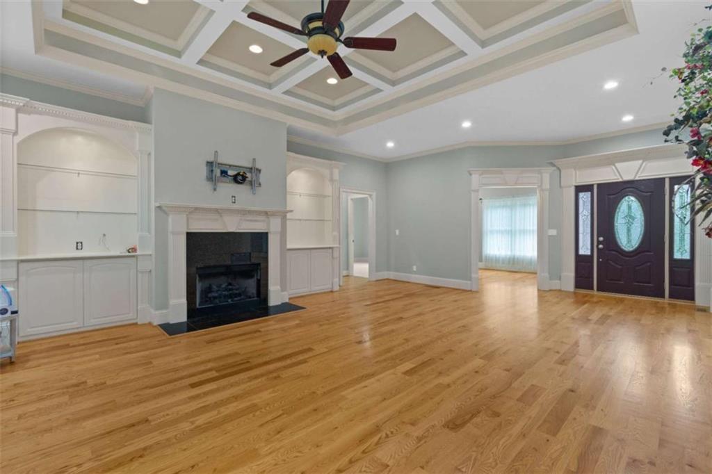 124 Sweet Water Ridge Hoschton, GA 30548 - Photo 13 of 77 Gallery Image 13