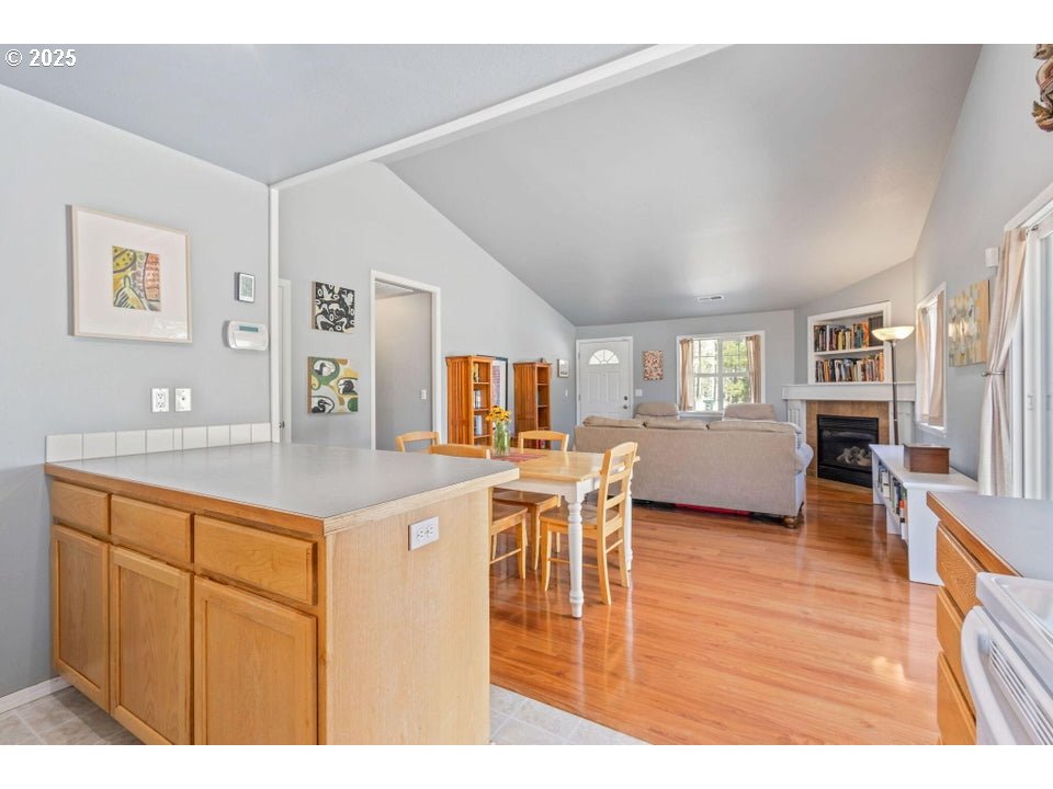 16685 William Foss Road La Pine, OR 97739 - Photo 10 of 31