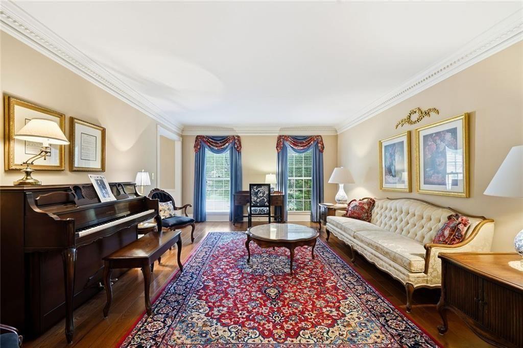 5506 Reston Court Atlanta, GA 30338 - Photo 7 of 40 Gallery Image 7