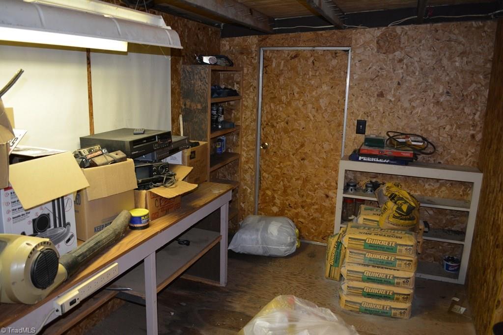 1189 CC Camp Road Elkin, NC 28621 - Photo 18 of 25 Gallery Image 18