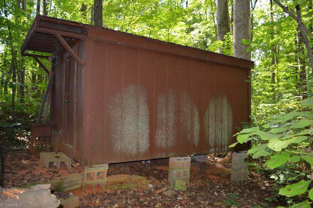 1189 CC Camp Road Elkin, NC 28621 - Photo 23 of 25 Gallery Image 23