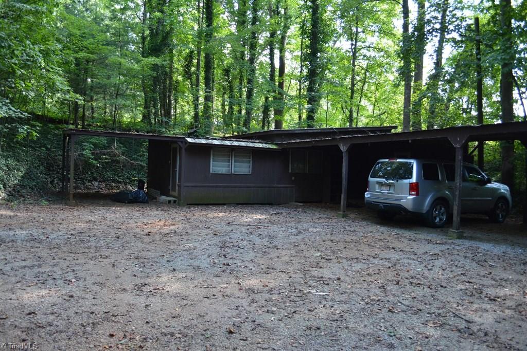 1189 CC Camp Road Elkin, NC 28621 - Photo 6 of 25 Gallery Image 6