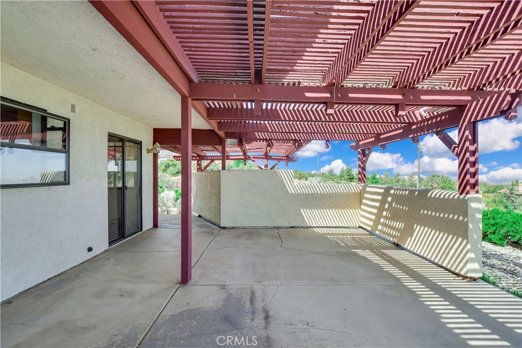 2929 Snow Line Drive Pinon Hills, CA 92372 - Photo 37 of 67