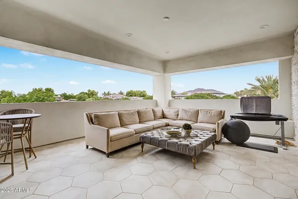 $5,495,000 | 2309 East Plum Street, Gilbert, AZ 85298