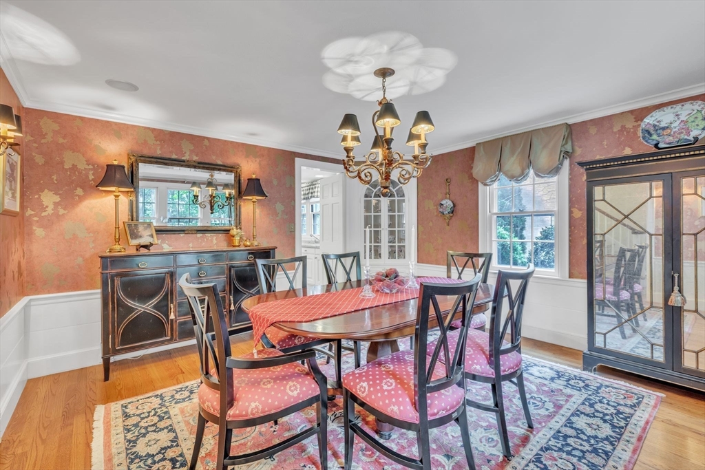 197 Farmington Road Longmeadow, MA 01106 - Photo 17 of 42 Gallery Image 17