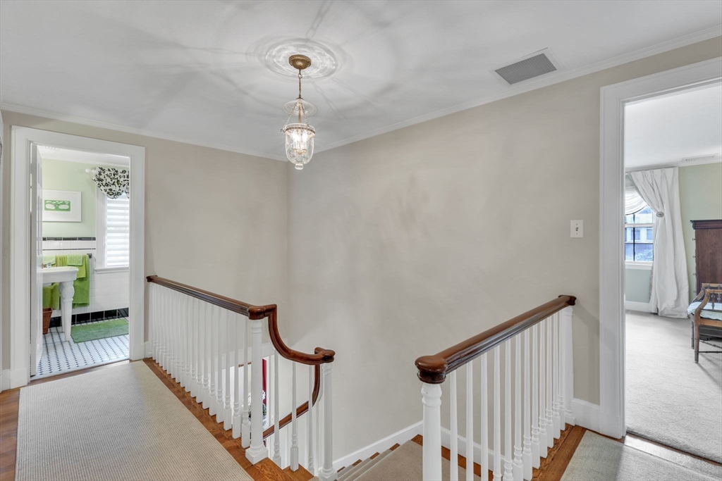197 Farmington Road Longmeadow, MA 01106 - Photo 23 of 42 Gallery Image 23