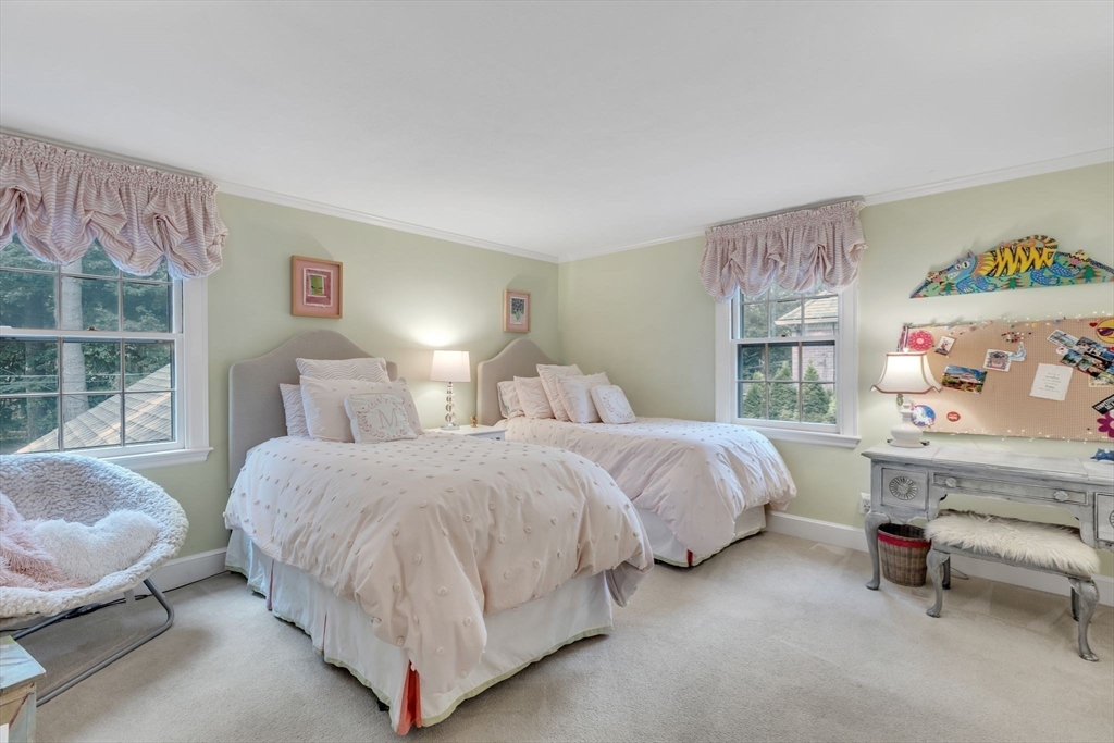 197 Farmington Road Longmeadow, MA 01106 - Photo 27 of 42 Gallery Image 27