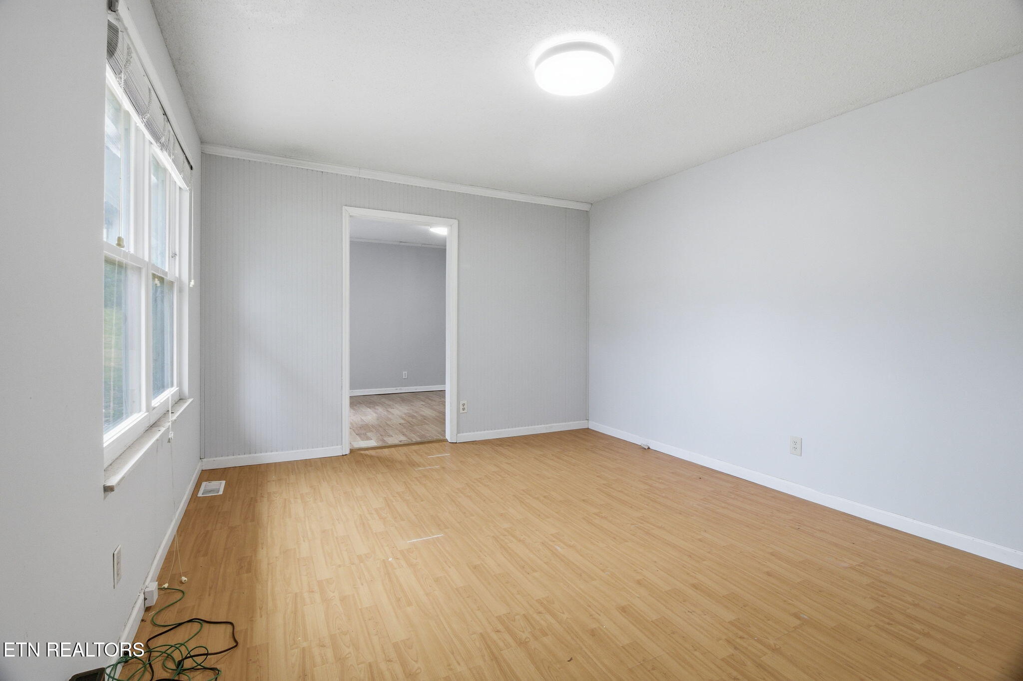 3420 Wexgate Road Knoxville, TN 37931 - Photo 6 of 41 21-web-or-mls-DZ3A1501