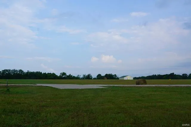 $68,000 | 0 Lot Place, Perry, MO 63462