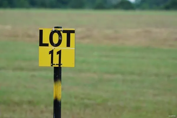$68,000 | 0 Lot Place, Perry, MO 63462