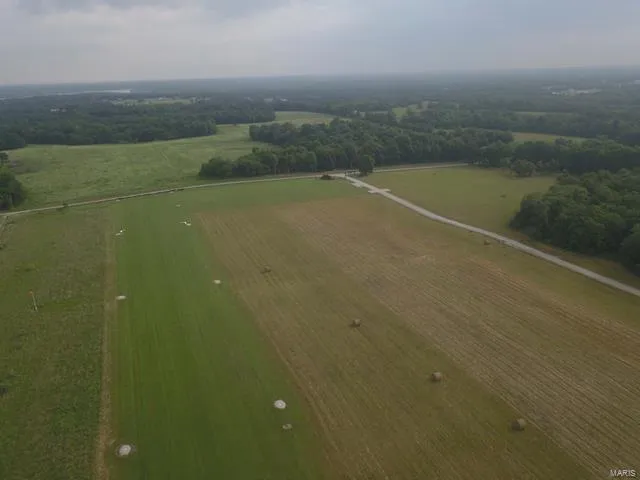 $68,000 | 0 Lot Place, Perry, MO 63462