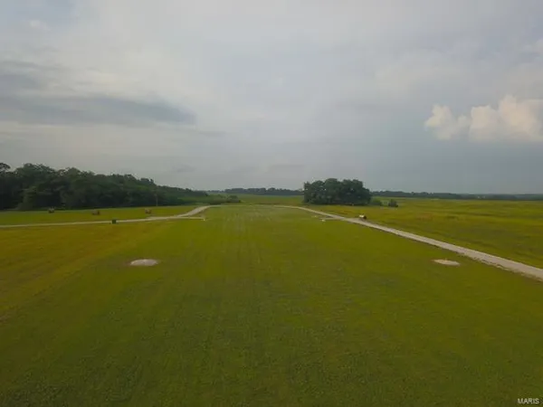 $68,000 | 0 Lot Place, Perry, MO 63462