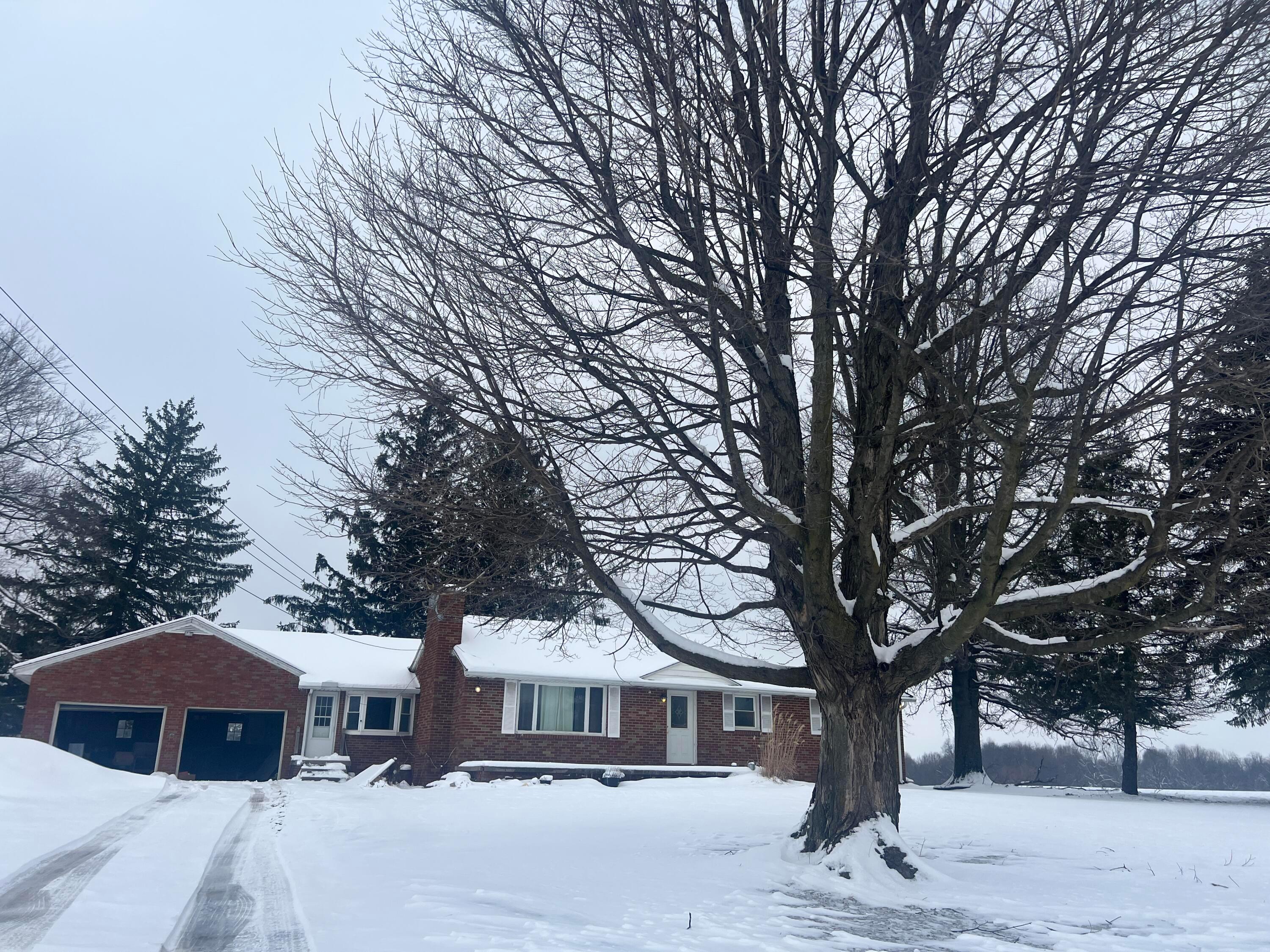 2333 Olivesburg Road Mansfield, OH 44903 - Photo 2 of 10 IMG_0714
