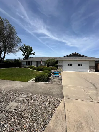 $465,000 | 1711 Alcan Drive, Medford, OR 97504